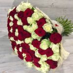 № 266 Букет из 151 розы. Красные и белые.